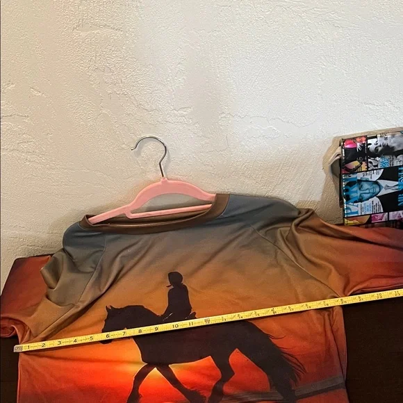 #0819+ Sunset Horse Graphic Unisex Sweat Shirt - Picture 4 of 4